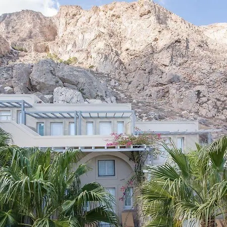 Antinea And Hotel