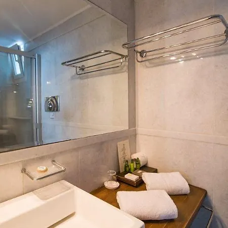 Antinea And Hotel 4*