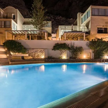 Antinea And Hotel Kamari (Santorini)